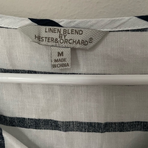 Hester & Orchard Blue and White Button Down Linen Blend Top - Picture 2 of 8